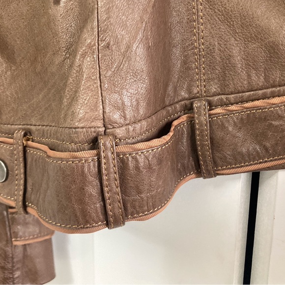 Danier leather Moto jacket - Picture 6 of 9